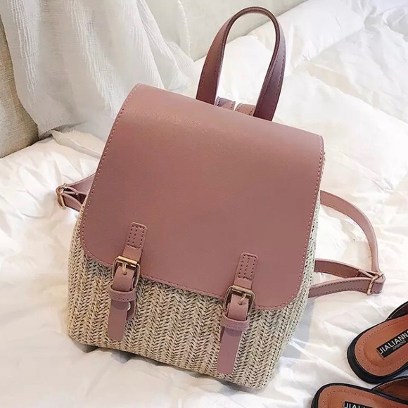 Just In! 🆕 TULUM Straw Weave Backpack - Picture 6 of 8